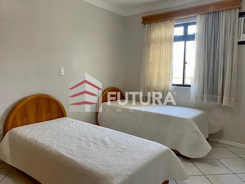 Apartamento Na Avenida De 03 Quartos La048E ボンビーニャス 0*,  ブラジル