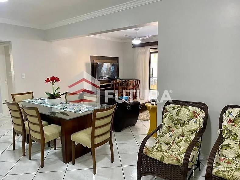Apartamento Na Avenida De 03 Quartos La048E Bombinhas Brazil